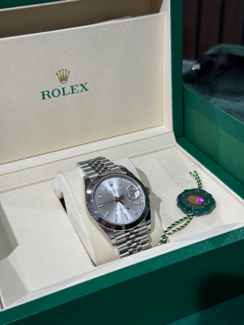 Rolex Datejust Silver dial 126300 2021 box and papers - full set
