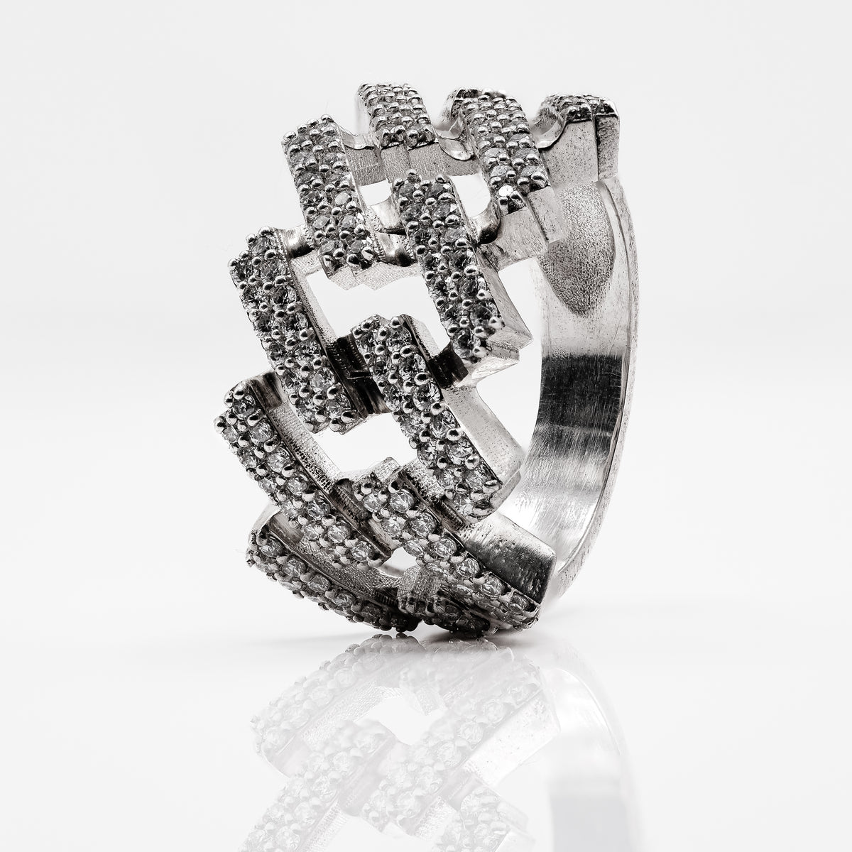 18mm White Gold Miami Cuban Style Ring