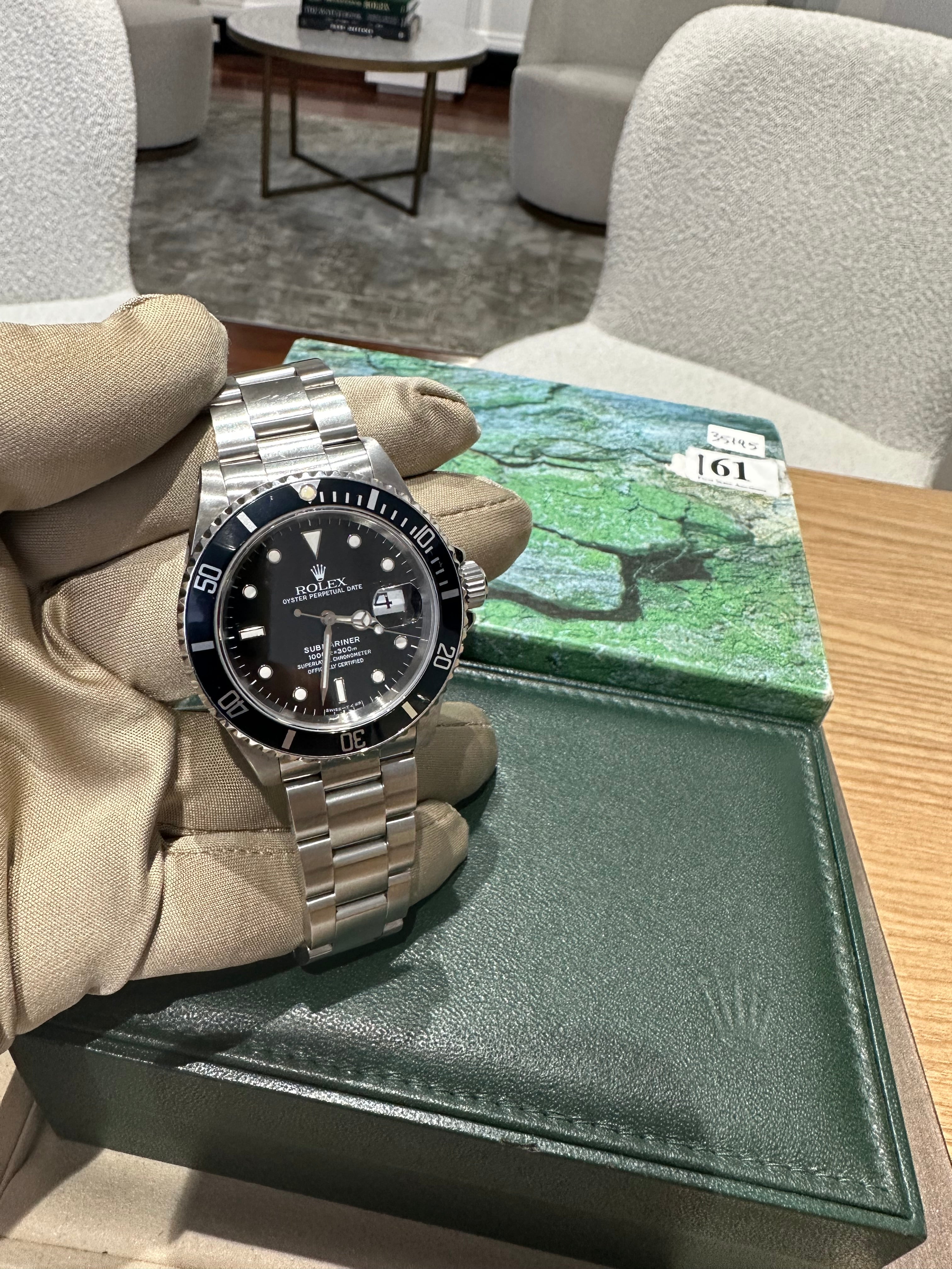 1990 Rolex Submariner Date 40mm Black Stainless Steel