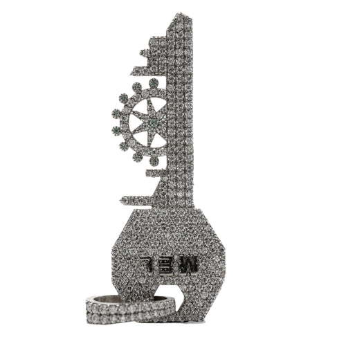 10KT Solid White Gold Diamond Melbourne Key 2 The City Pendant