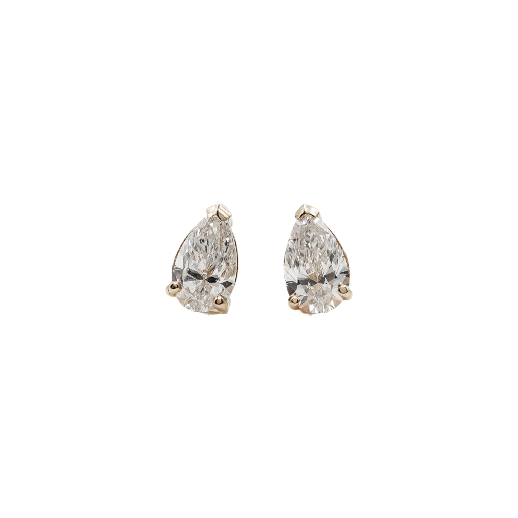 18KT Yellow Gold 0.50CT Pear Shaped Earrings