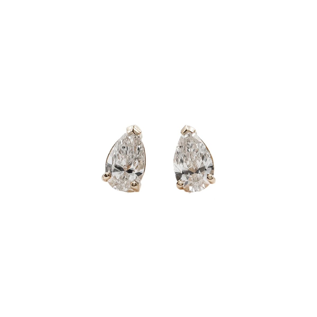 18KT Yellow Gold 0.50CT Pear Shaped Earrings